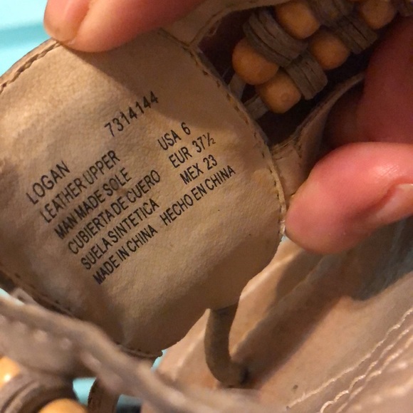 Earth Shoes leather sandals - Picture 7 of 7